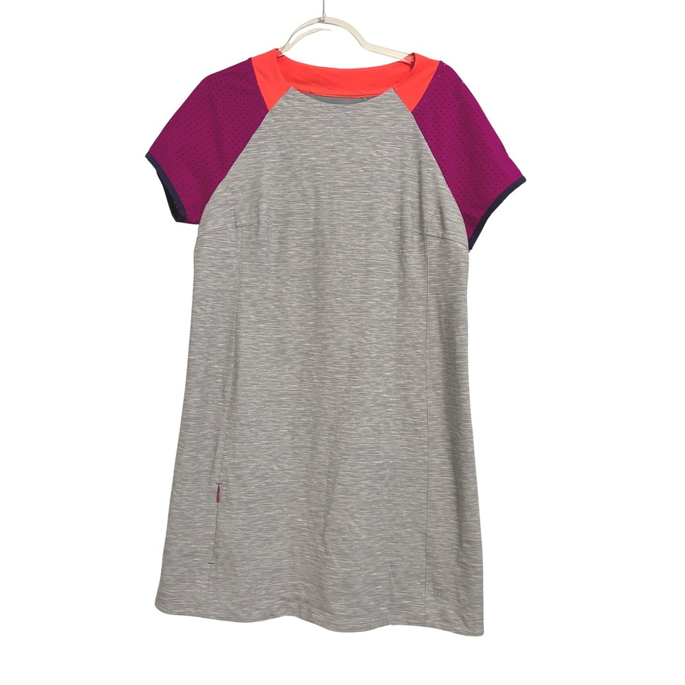 Title Nine Sensitive Stretch Perforated
Sleeve Dress Size Large‎